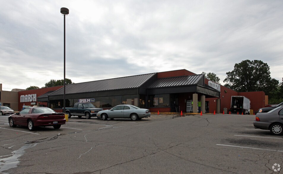 621-671 N University Blvd, Middletown, OH à louer - Photo du bâtiment - Image 2 de 4