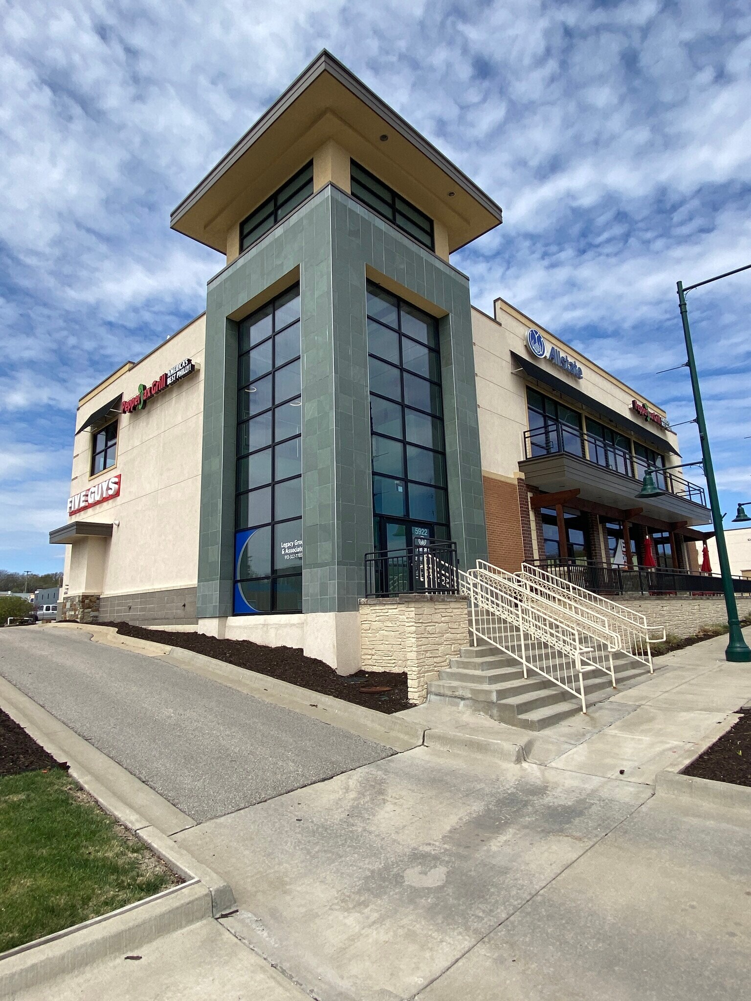 5922 Barkley St, Mission, KS à vendre Photo du bâtiment- Image 1 de 8