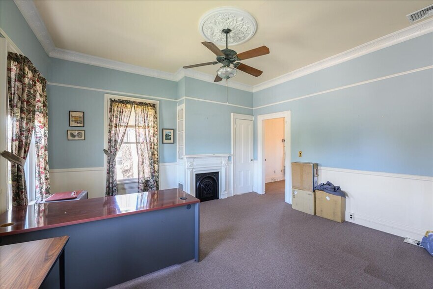 139 N Ocean Ave, Patchogue, NY à louer - Photo du bâtiment - Image 2 de 19