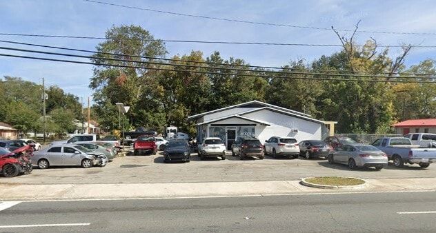 770 Ossie Davis Pky, Waycross, GA for sale Primary Photo- Image 1 of 12