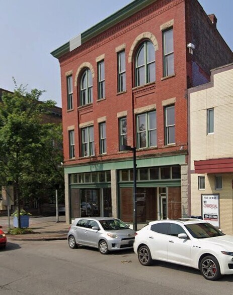 301-303 Washington St W, Charleston, WV à louer - Photo du bâtiment - Image 2 de 3