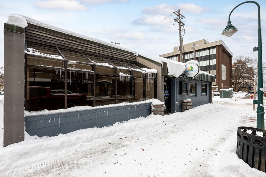 120 S Park St, Traverse City, MI for sale - Building Photo - Image 3 of 45