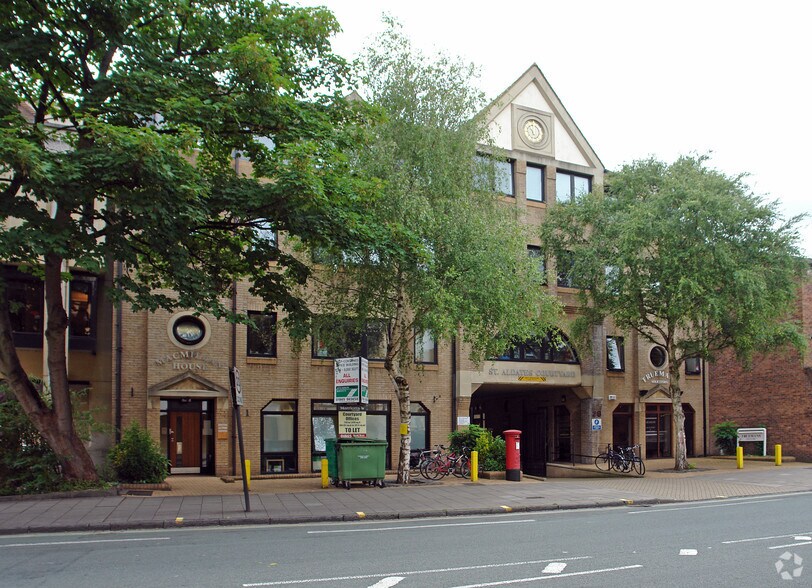 38 St. Aldates, Oxford à louer - Photo du bâtiment - Image 2 de 4