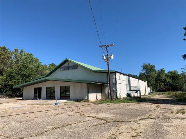 713 N 2nd St, Stilwell, OK for sale - Building Photo - Image 3 of 28
