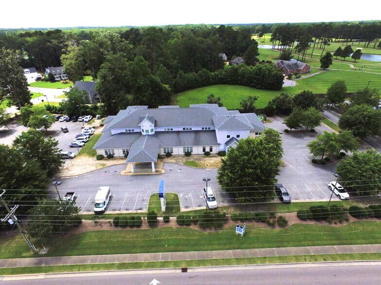 1503 N Road St, Elizabeth City, NC for lease - Building Photo - Image 1 of 1