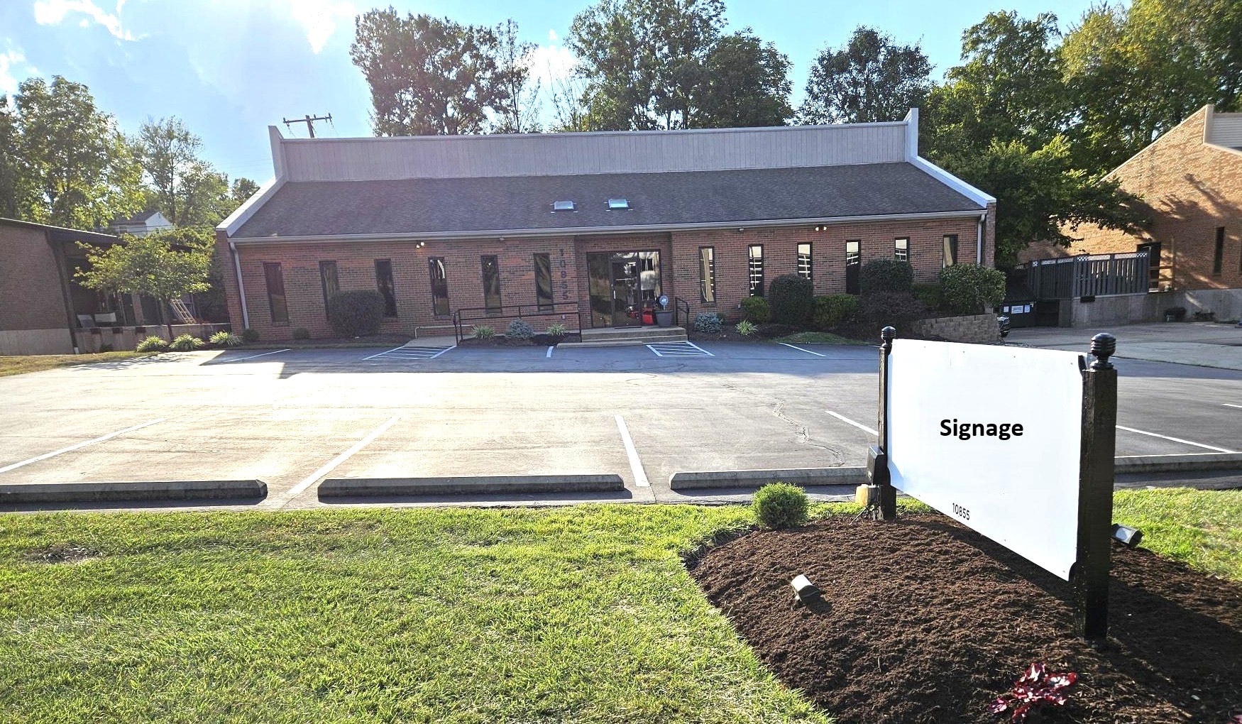 10855 Indeco Dr, Cincinnati, OH à vendre Photo du bâtiment- Image 1 de 6