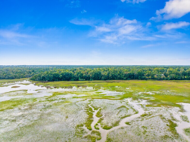 2640 Sunbury Rd, Midway, GA à vendre - Photo du bâtiment - Image 2 de 5