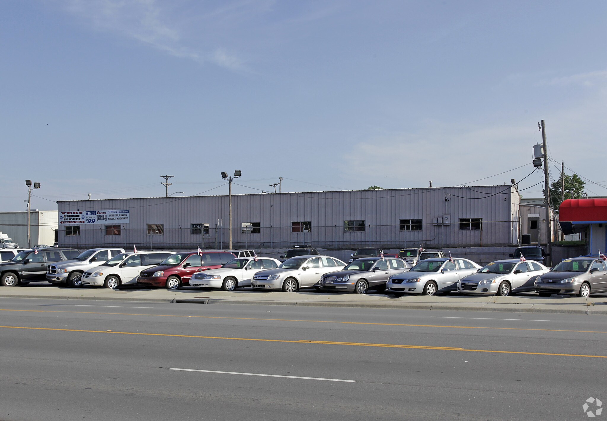 811 E Broadway Ave, North Little Rock, AR for sale Primary Photo- Image 1 of 3