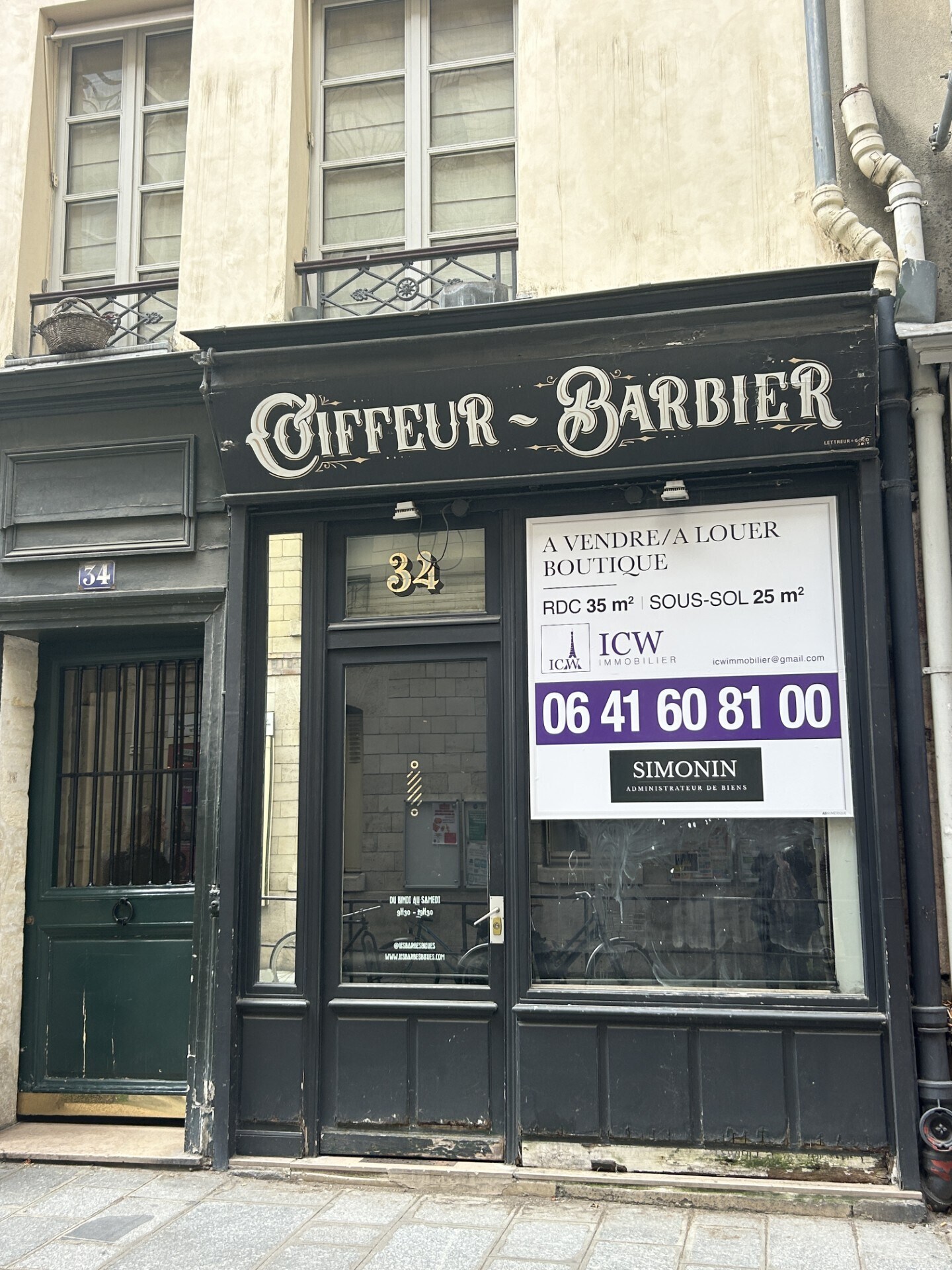 34 Rue Saint-Louis En L'Ile, Paris for lease Primary Photo- Image 1 of 4