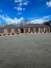 3721 S Amherst Hwy, Madison Heights, VA for lease Interior Photo- Image 1 of 8