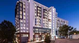 Plus de détails pour 2025 Cleveland Ave, Charlotte, NC - Commerce de détail à louer