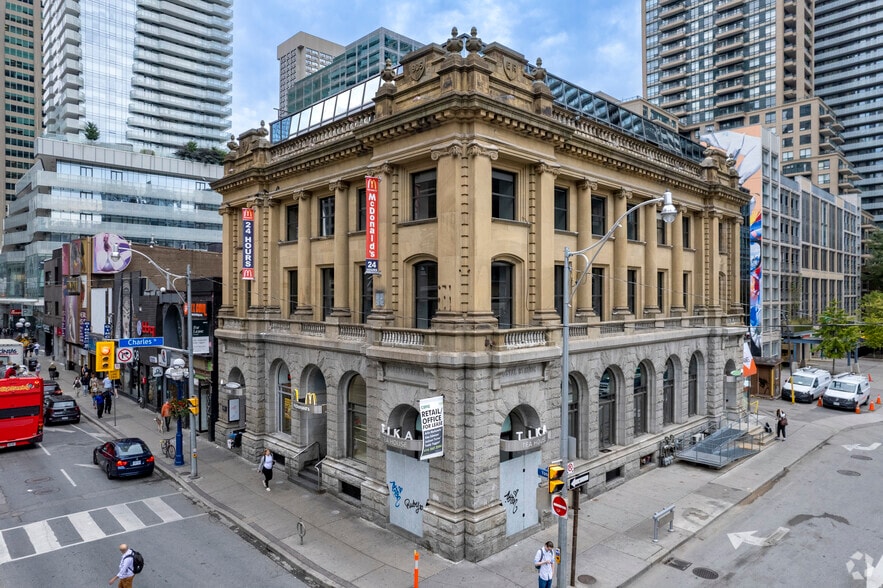 6 Charles St E, Toronto, ON for sale - Building Photo - Image 1 of 1