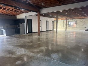 607 E El Segundo Blvd, El Segundo, CA for lease Interior Photo- Image 2 of 7