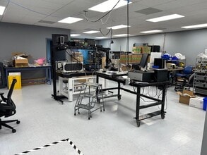 1900 Century Pl NE, Atlanta, GA for lease Building Photo- Image 2 of 9