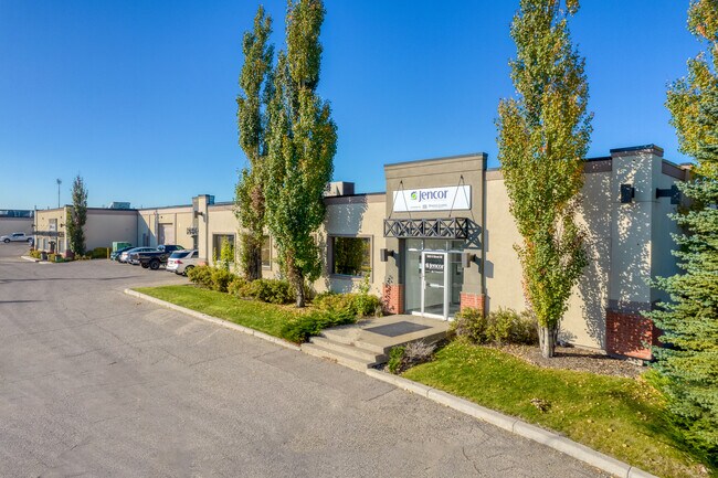 Plus de détails pour 3603-3639 8 St SE, Calgary, AB - Bureau, Industriel à louer
