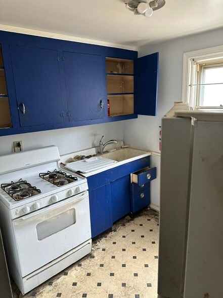 1015 Saville Ave, Crum Lynne, PA for sale - Building Photo - Image 3 of 6
