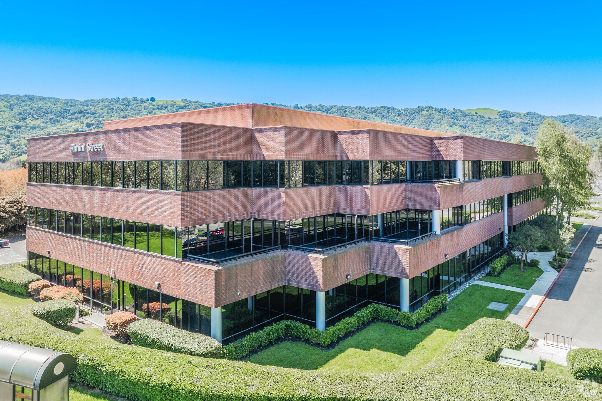 6601 Koll Center Pky, Pleasanton, CA à vendre Photo du bâtiment- Image 1 de 18