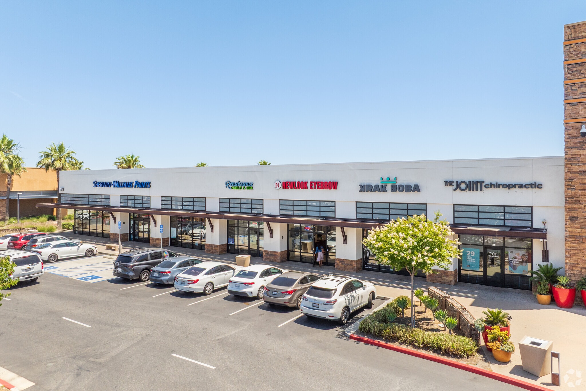 1175-1295 W Renaissance Pky, Rialto, CA for lease Primary Photo- Image 1 of 16