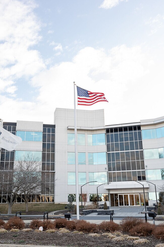 Plus de détails pour 7535 Windsor Dr, Allentown, PA - Bureau à louer