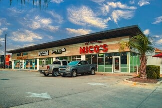 More details for 2400 N Shepherd Dr, Houston, TX - Retail for Sale