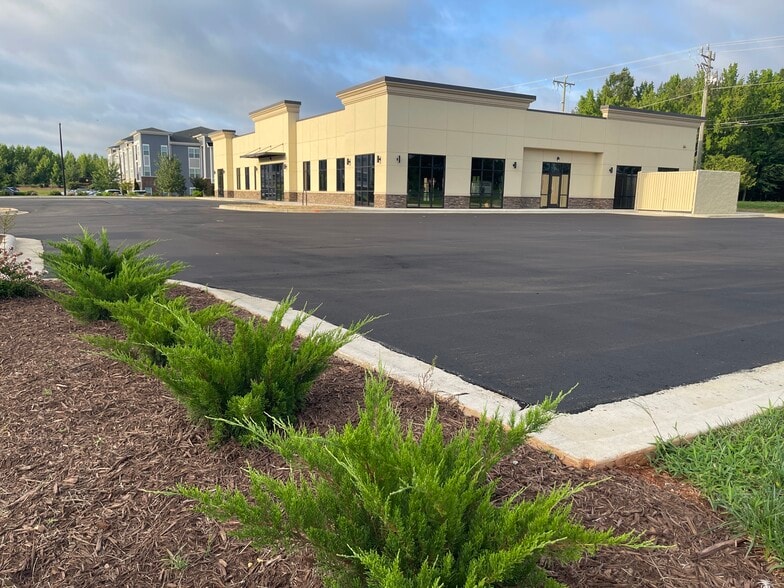 2959 Professional Park Drive, Burlington, NC à louer - Photo du bâtiment - Image 3 de 5