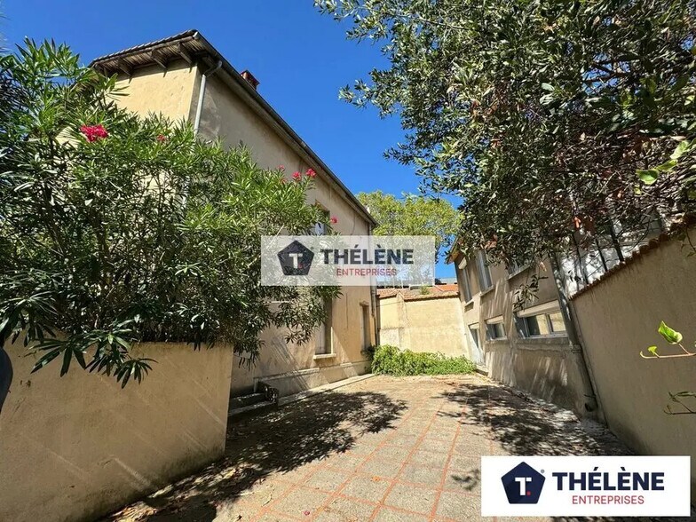 Bureau dans Montpellier à vendre - Photo du bâtiment - Image 2 de 9