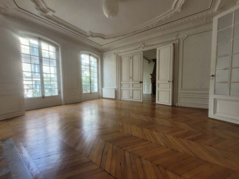 14 rue de Chantilly, Paris for lease - Building Photo - Image 1 of 15