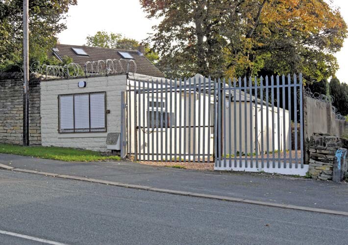 49 Griffe Rd, Bradford à vendre - Photo du bâtiment - Image 3 de 3