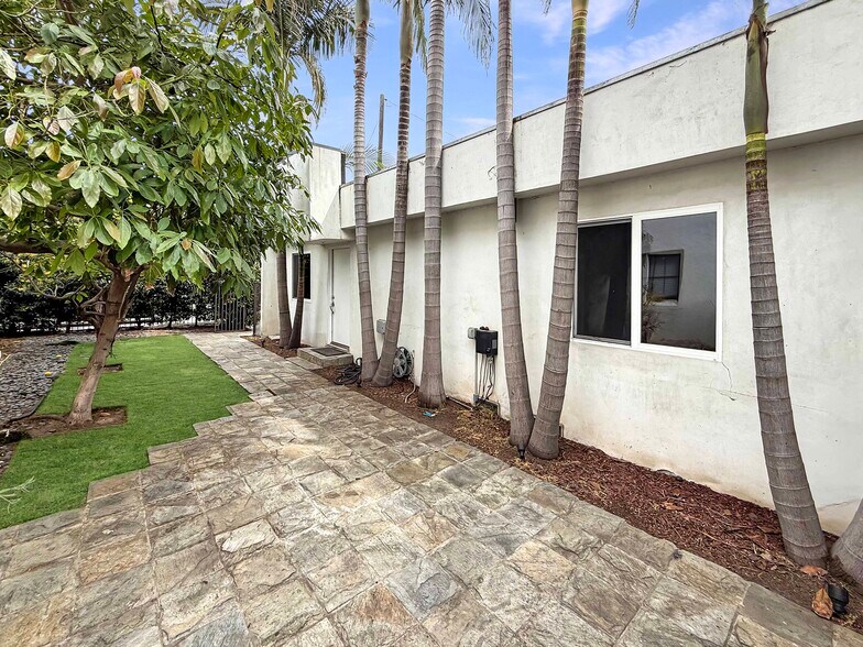137 Arena St, El Segundo, CA à vendre - Photo du bâtiment - Image 3 de 30