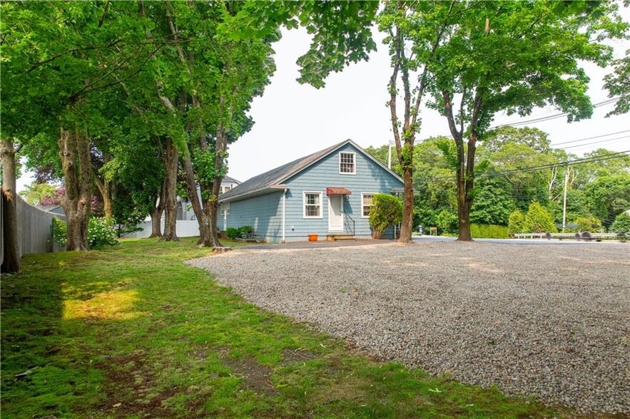 5393 Post Rd, East Greenwich, RI for sale - Building Photo - Image 2 of 11