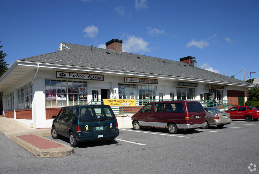 1-57 Washington St, Middlebury, VT for lease - Primary Photo - Image 1 of 3