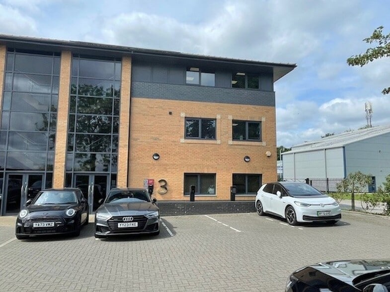 Common Rd, York for lease - Building Photo - Image 3 of 3