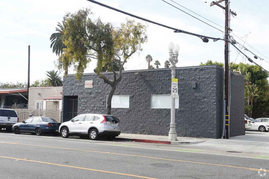1311 Broadway, Santa Monica, CA for lease - Primary Photo - Image 3 of 41