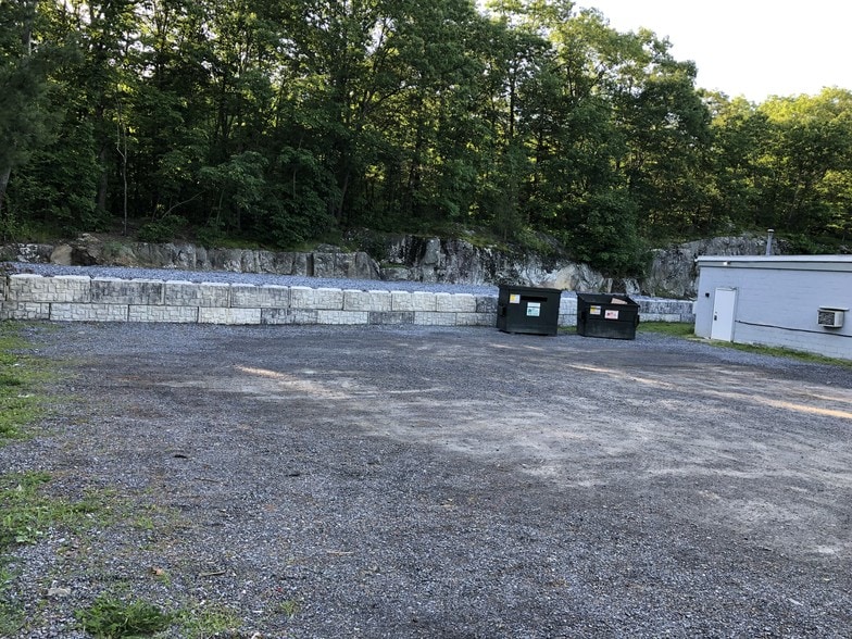 1164 NYS Route 9G, Hyde Park, NY for lease - Building Photo - Image 2 of 7
