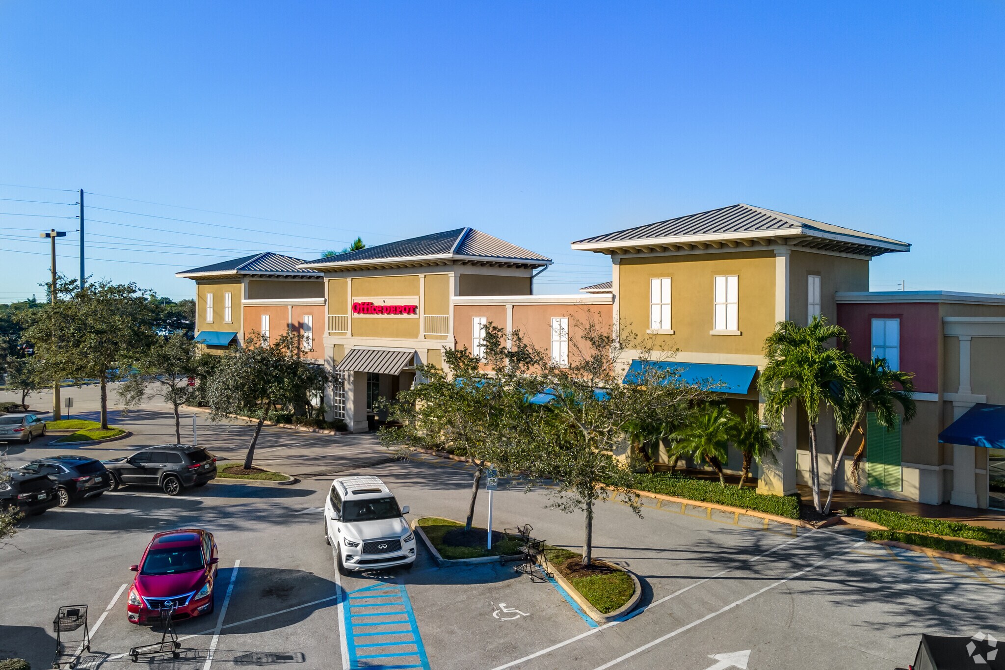 75 E Indiantown Rd, Jupiter, FL à louer Photo principale- Image 1 de 9