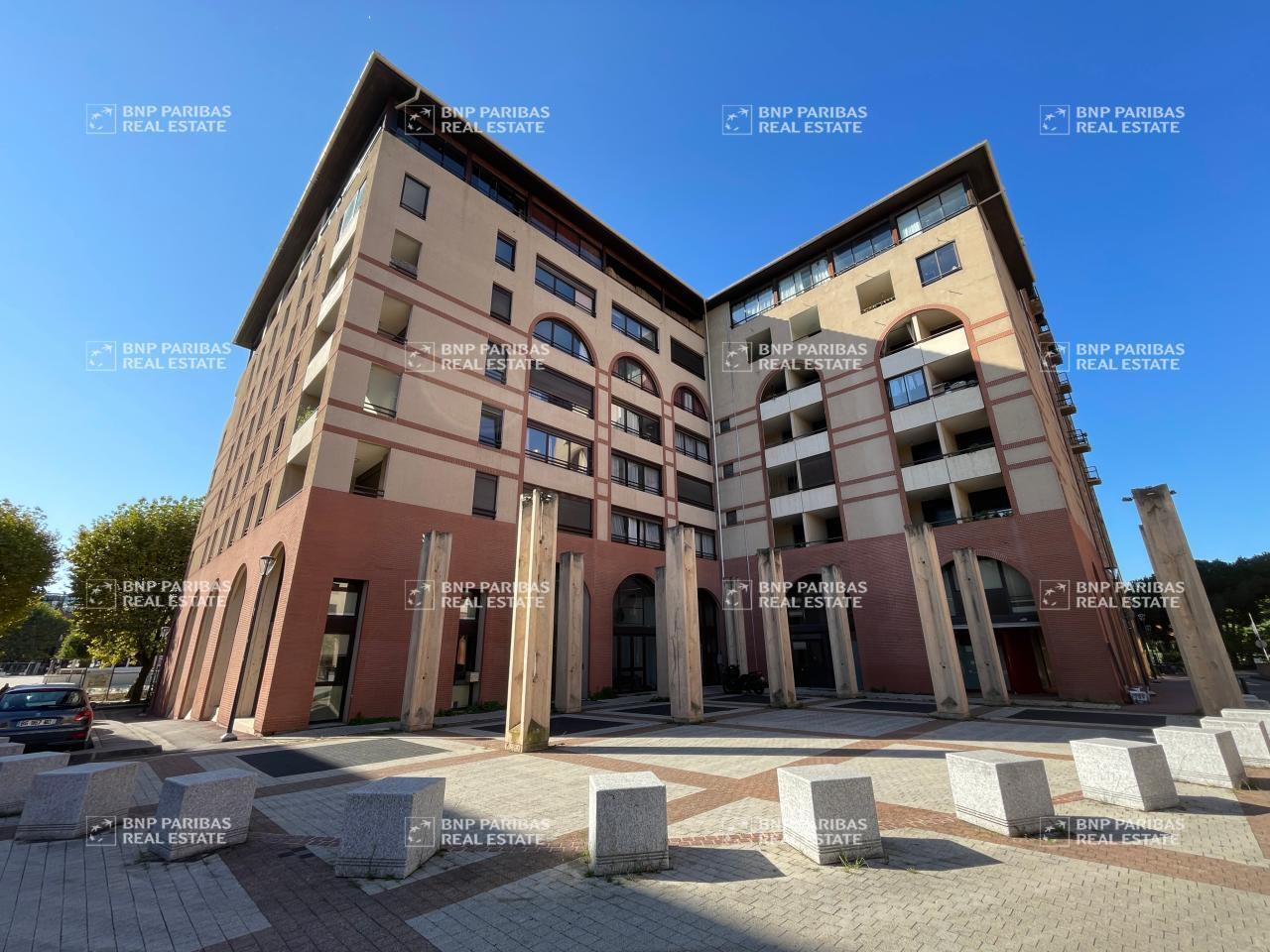 3 Place Alfonse Jourdain, Toulouse for sale Building Photo- Image 1 of 34
