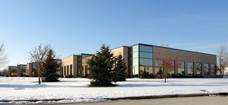 Plus de détails pour W237N2889 Woodgate Rd, Pewaukee, WI - Local d'activités à louer