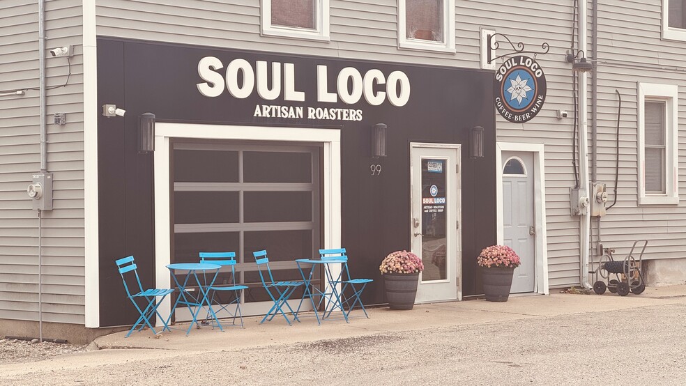 301-305 E Main St, Maple Park, IL for sale - Building Photo - Image 2 of 4