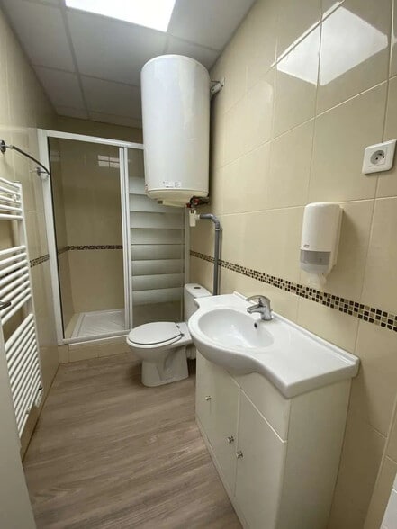 Bureau dans Rosny-sous-Bois à louer - Photo intérieure - Image 2 de 4