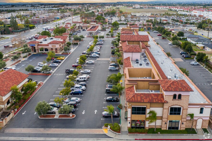11940 Foothill Blvd, Rancho Cucamonga, CA for lease - Building Photo - Image 3 of 3