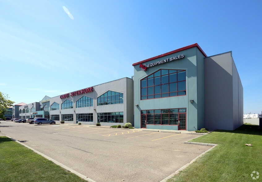 6734-6768 75 St NW, Edmonton, AB for lease - Building Photo - Image 3 of 8