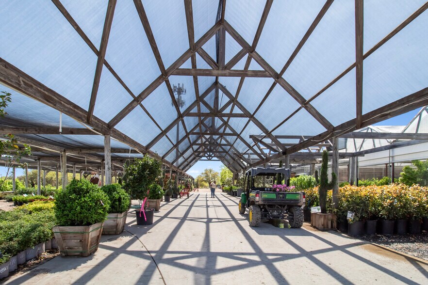 7744 Blue Mound Rd, Fort Worth, TX à vendre - Photo du bâtiment - Image 3 de 9