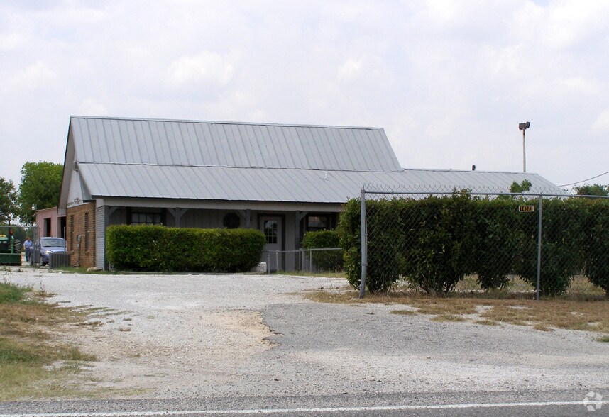 14395 Interstate 10 E, Schertz, TX à louer - Photo du bâtiment - Image 2 de 3
