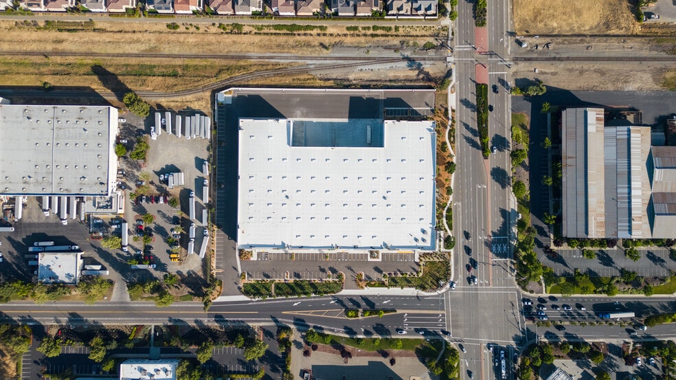 6011-6013 Las Positas Rd, Livermore, CA for lease - Building Photo - Image 2 of 7