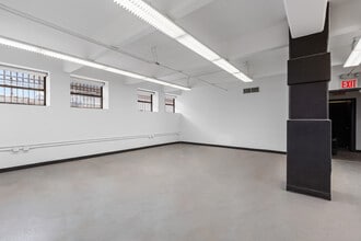 11-17 43rd Ave, Long Island City, NY for lease Interior Photo- Image 2 of 3
