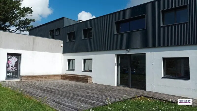 Bureau dans Saint-Herblain à vendre - Photo du bâtiment - Image 1 de 11