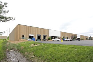 Plus de détails pour 4327-4333 Green Ash Dr, Earth City, MO - Industriel à louer