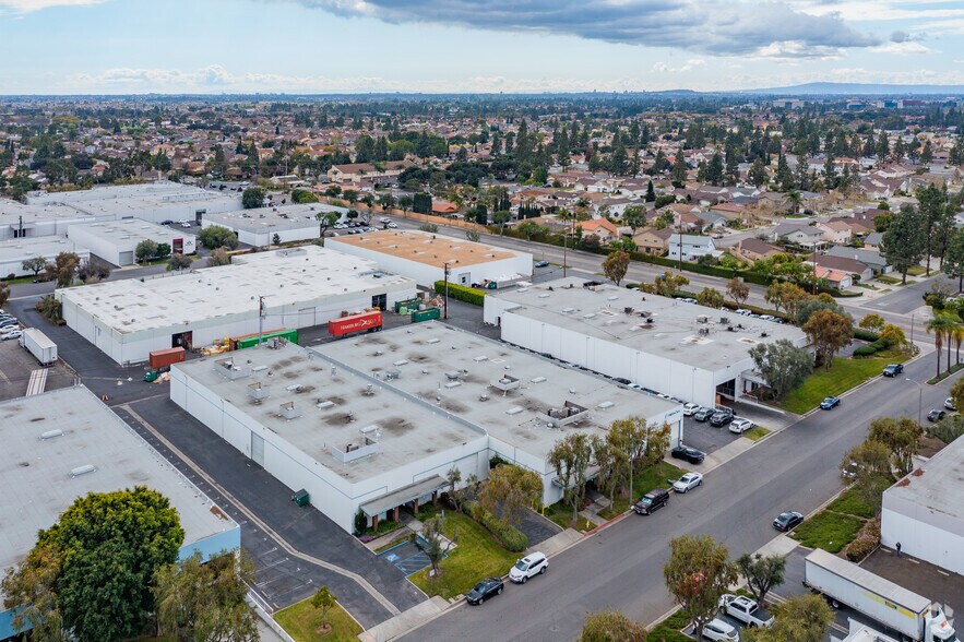 13834-13842 Bettencourt St, Cerritos, CA à louer - Aérien - Image 3 de 4