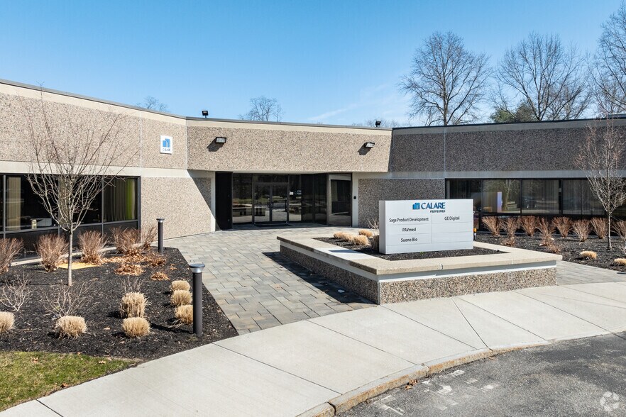 200 Foxborough Blvd, Foxborough, MA à louer - Photo du bâtiment - Image 2 de 5