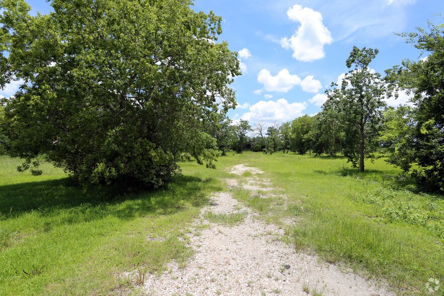 1601 Rosharon Rd, Alvin, TX for sale - Building Photo - Image 1 of 5
